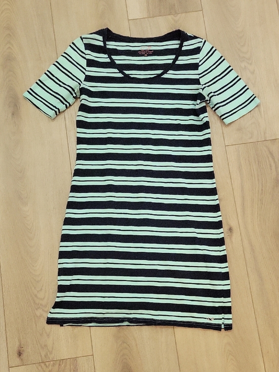 Vineyard Vines Dresses & Skirts - Vineyard Vines Mint and Black Striped Scoop Neck Midi Dress